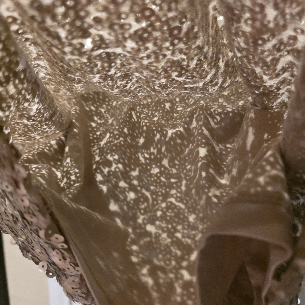 Gold Sequin Pencil Skirt - Women's Elegant Party Skirt Medium - Picture 7 of 10